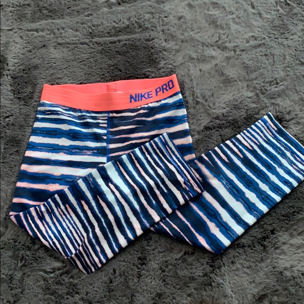 Nike Pro Zebra Print Capri Leggings